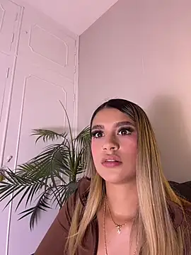Sophie-velvet online show from 07-29-26, 07:45