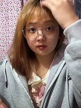 Snapshot of Samsam-006 chatting on 02-03-26, 06:51 Samsam-006 online show from 02-03-26, 06:51