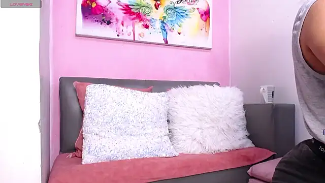 danycute  online show from 02-25-26, 05:00