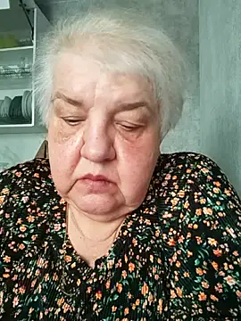 HapinessLovee online show from 04-29-26, 07:12