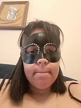 h4cPaolaMascherata online show from 04-15-26, 02:57