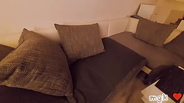 Snapshot of mindfvkc chatting on 01-19-26, 01:53 mindfvkc online show from 01-19-26, 01:53