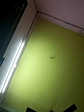 ankita93 online show from 12-05-25, 04:25