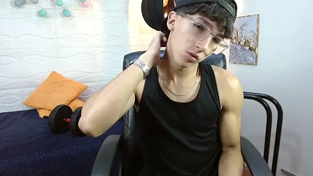 Snapshot of jeremy_job chatting on 01-09-26, 11:35 jeremy job online show from 01-09-26, 11:35