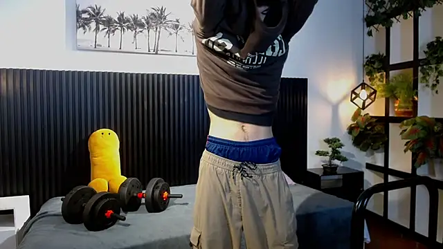 Snapshot of jeremy_job chatting on 01-12-26, 11:37 jeremy job online show from 01-12-26, 11:37