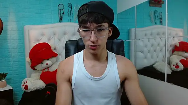 Snapshot of jeremy_job chatting on 02-22-26, 11:31 jeremy job online show from 02-22-26, 11:31