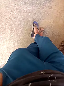 xhanm online show from 12-21-25, 06:53