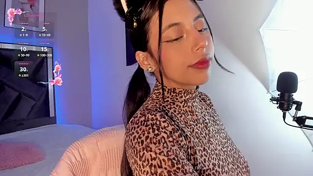 Snapshot of miajonesblowjob chatting on 02-06-26, 01:36 miajonesblowjob online show from 02-06-26, 01:36