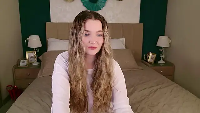 Snapshot of Lina_Sinerz chatting on 02-10-26, 08:24 Lina Sinerz online show from 02-10-26, 08:24