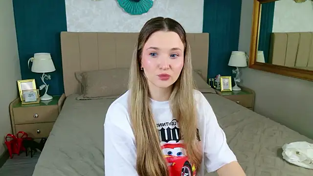 Snapshot of Lina_Sinerz chatting on 02-14-26, 08:27 Lina Sinerz online show from 02-14-26, 08:27