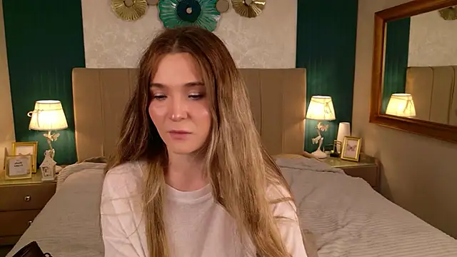 Lina Sinerz online show from 06-02-26, 03:47
