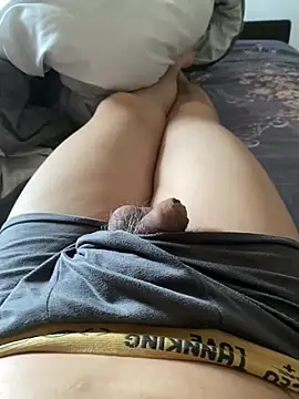 hairylittledic online show from 06-10-26, 11:35