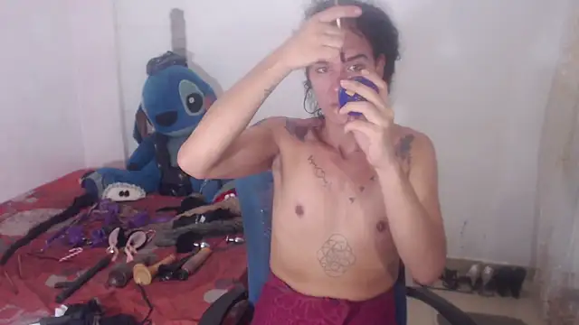 michaeldissts online show from 06-12-26, 04:00