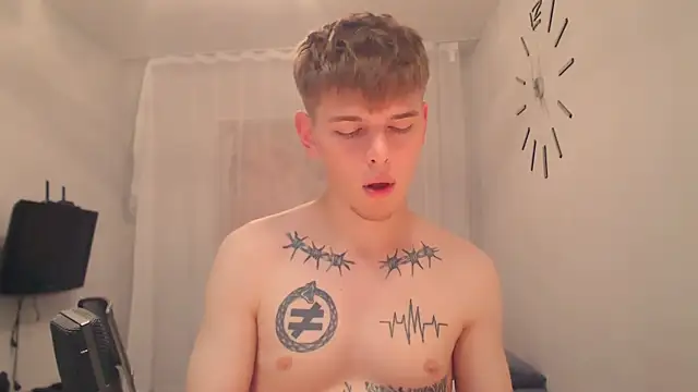 Fredd Xanders online show from 07-14-26, 03:33