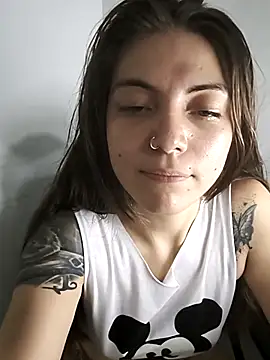 Ceciihot online show from 01-15-26, 01:32