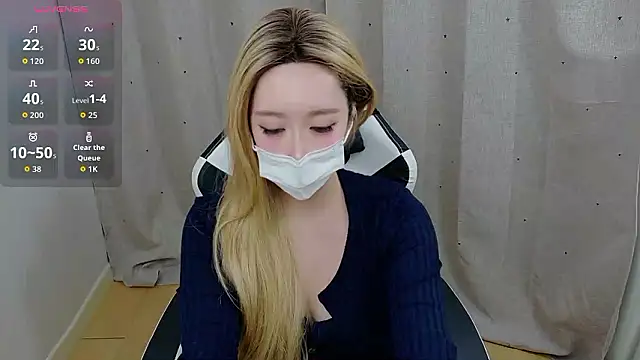 Snapshot of Kititi0x0 chatting on 01-06-26, 11:25 Kititi0x0 online show from 01-06-26, 11:25