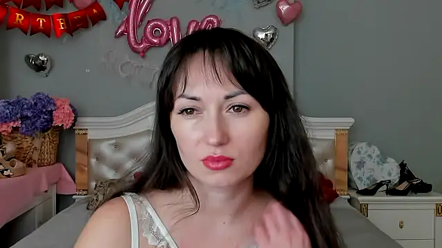 Snapshot of RosiAlina chatting on 02-21-26, 09:21 RosiAlina online show from 02-21-26, 09:21