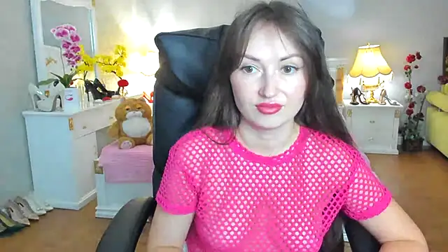Snapshot of RosiAlina chatting on 07-25-26, 08:45 RosiAlina online show from 07-25-26, 08:45
