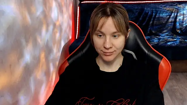Snapshot of MiaBun1 chatting on 05-29-26, 03:26 MiaBun1 online show from 05-29-26, 03:26
