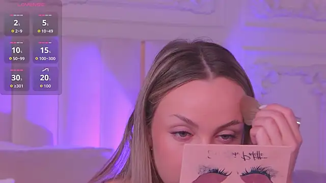 AnnaRow online show from 03-07-26, 06:21