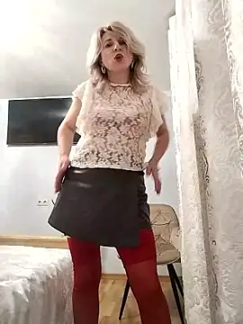 Snapshot of AhlyssaLove1155 chatting on 01-18-26, 08:45 AhlyssaLove1155 online show from 01-18-26, 08:45