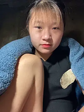 hinata-xx online show from 04-23-26, 03:25