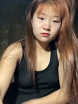 hinata-xx online show from 04-26-26, 11:46