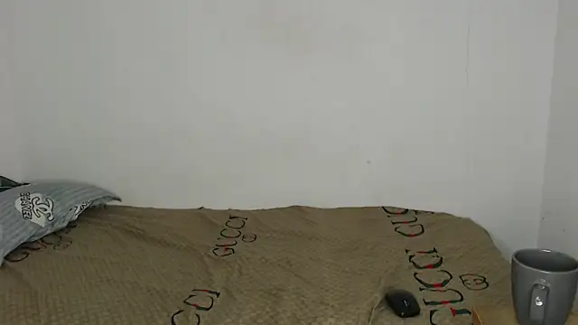 Snapshot of Belle2556 chatting on 01-19-26, 09:24 Belle2556 online show from 01-19-26, 09:24