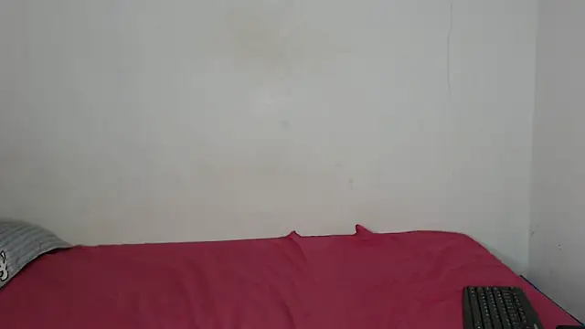 Snapshot of Belle2556 chatting on 02-27-26, 11:43 Belle2556 online show from 02-27-26, 11:43