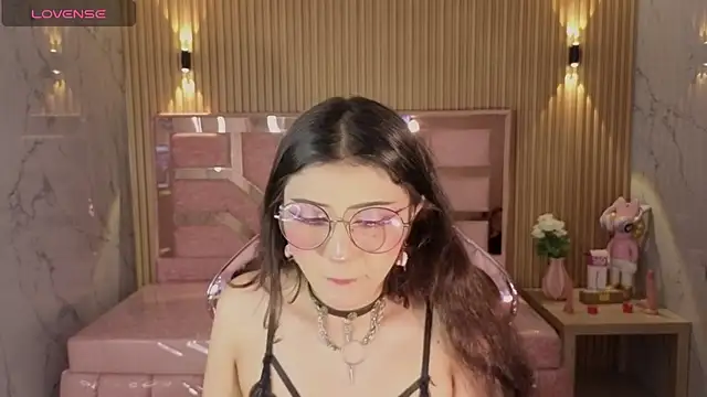 miss devil s online show from 04-14-26, 03:12