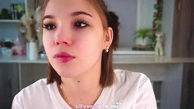 SolBurri online show from 12-22-25, 01:13