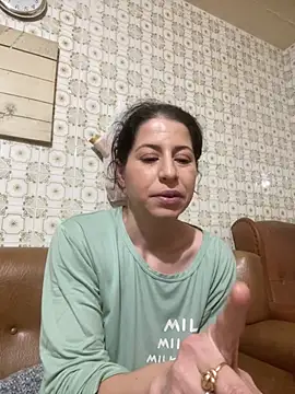 Snapshot of coupledeea chatting on 01-15-26, 11:19 coupledeea online show from 01-15-26, 11:19