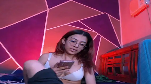 Snapshot of bellota_bunny chatting on 03-03-26, 08:37 bellota bunny online show from 03-03-26, 08:37