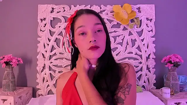 loraineblake online show from 01-11-26, 01:27