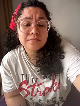 VanesssaMilf  online show from 03-29-26, 03:12