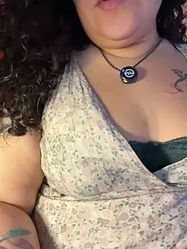 VanesssaMilf  online show from 06-11-26, 11:25