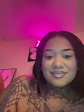 Snapshot of Itsonlyvirgo chatting on 03-10-26, 05:18 Itsonlyvirgo online show from 03-10-26, 05:18