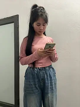 Him MountainGirl online show from 03-27-26, 08:37