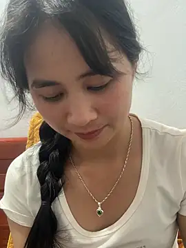 Him MountainGirl online show from 04-28-26, 02:33