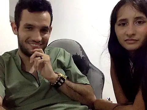 Snapshot of SuperDotado6666 chatting on 03-17-26, 01:54 SuperDotado6666 online show from 03-17-26, 01:54