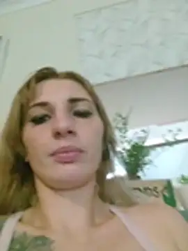 Snapshot of bodybabe chatting on 02-09-26, 12:14 bodybabe online show from 02-09-26, 12:14