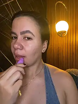 Snapshot of ValentinaEliot chatting on 04-05-26, 12:24 ValentinaEliot online show from 04-05-26, 12:24