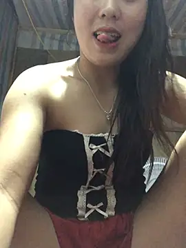 Snapshot of bae-asian chatting on 05-27-26, 10:07 bae-asian online show from 05-27-26, 10:07