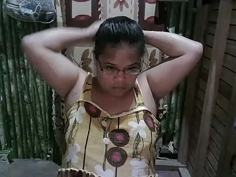 Hotty babe23 online show from 02-17-26, 01:18