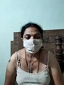 Snapshot of bhavyasri_55 chatting on 01-13-26, 09:53 bhavyasri 55 online show from 01-13-26, 09:53