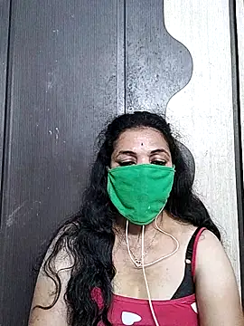 Snapshot of bhavyasri_55 chatting on 03-02-26, 03:52 bhavyasri 55 online show from 03-02-26, 03:52