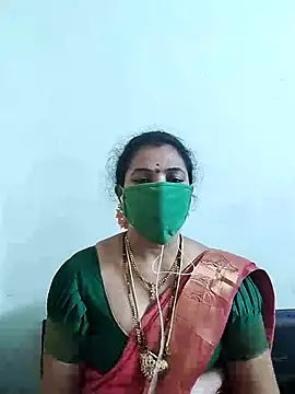 Snapshot of bhavyasri_55 chatting on 03-04-26, 04:40 bhavyasri 55 online show from 03-04-26, 04:40