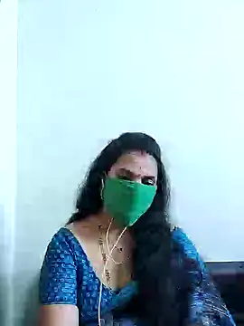 Snapshot of bhavyasri_55 chatting on 03-11-26, 02:12 bhavyasri 55 online show from 03-11-26, 02:12