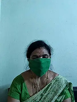 Snapshot of bhavyasri_55 chatting on 03-12-26, 09:15 bhavyasri 55 online show from 03-12-26, 09:15