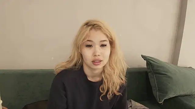 Snapshot of kimyjina chatting on 06-22-26, 03:25 kimyjina online show from 06-22-26, 03:25